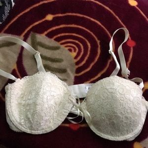 Beautiful lacy bra for wedding collection